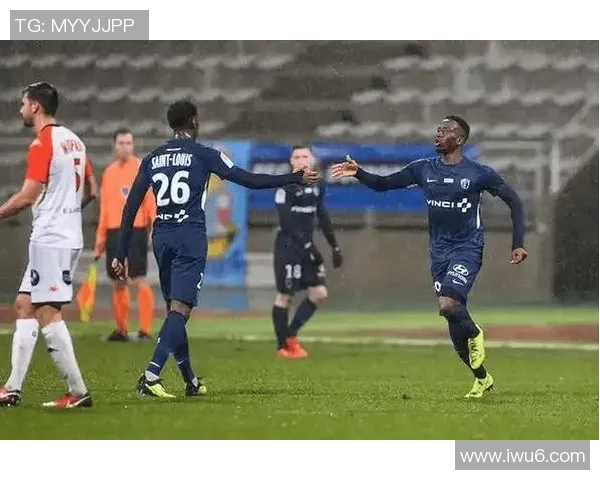 法乙焦点战南特主场迎战图卢兹争夺关键三分之战