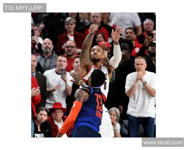 达米安利拉德:从篮球场上的巨星到社会公益的先锋之路 达米安利拉德:从篮球场上的巨星到社会公益的先锋之路