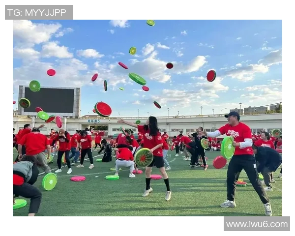 飞盘热潮席卷北京飞盘队实力提升引发广泛关注与讨论